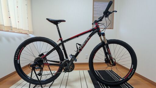 TREK（トレック）の人気マウンテンバイク X-Caliber7（エクスキャリバー7)｜室内保管の美品　 オマケ付き