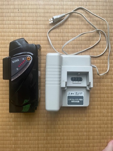 電動アシスト自転車パナソニックバッテリー、充電器