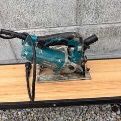 マキタ　丸ノコ　KS 5200FXの画像