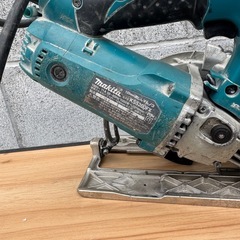 マキタ　丸ノコ　KS 5200FXの画像