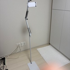 スマホスタンド美品ですの画像