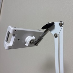 スマホスタンド美品ですの画像