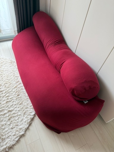 ヨギボーMAX(レッド色）サイズ 約 高さ170x幅65x奥行55cm