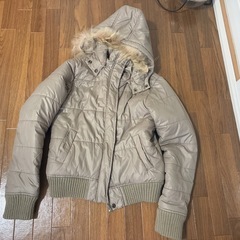 ⑤服まとめ売り ６点　ジャンバー付きの画像