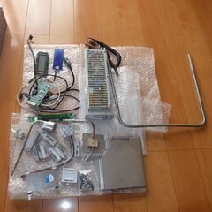 ATX 横置きPCケースとして ファンレス無音PC Hush 総アルミ筐体 ドイツ製 ヒートシンク ヒートパイプの画像