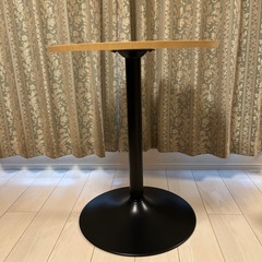 美品✨丸型　カフェテーブル　ナチュラル×ブラックの画像