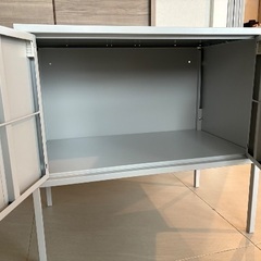 IKEA スチールキャビネット　リックスフルトの画像