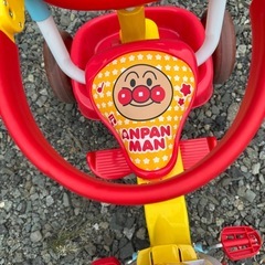 アンパンマン 折りたたみ三輪車の画像