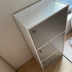収納　カラーボックス　3ドアの画像