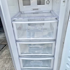 110L冷凍庫の画像