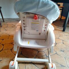 コンビ Combi 手動ハイローチェア  バウンサーの画像