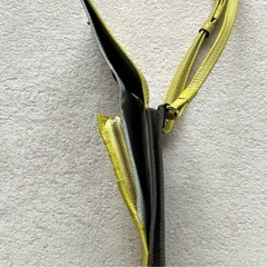 【美品】ペレボルサ PELLE BORSA スマホショルダーバッグ シボ革の画像