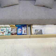 【未使用に近い】収納付き3人掛け多機能ソファの画像