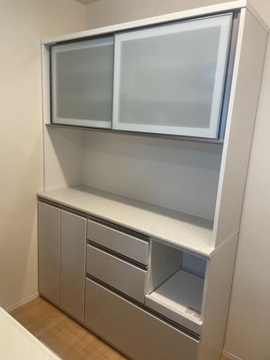 ニトリ食器棚アルミナ2/幅140cm