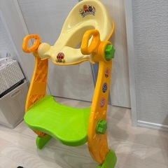 アンパンマン ステップ付き補助便座 2WAYの画像