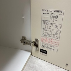 中古TOTOウォールキャビネットLWK600A（1台）の画像