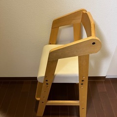 子供用の椅子の画像
