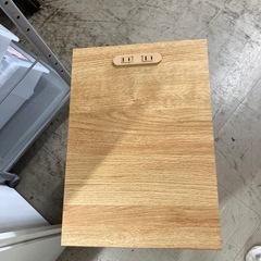 ロ2509-305 ニトリ サイドテーブル 中古美品の画像