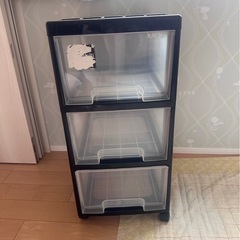 【早期引取希望】収納3段ケースの画像
