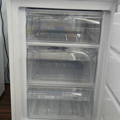 ✨️ジモティー割引✨️【ジャングルジャングル堺初芝店】 6ヶ月保証付き！！！　Hisense　冷蔵庫　HF-A81W　2022年製　堺市（東区　西区　北区　南区　堺区　美原区）高石市　泉大津市　忠岡町　和泉市　松原市　大阪狭山市の画像
