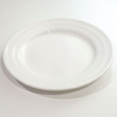 取引中：プレーンな陶器の小さめ洋皿20枚直径16.5cm１〜２回使用の画像