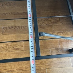 ベッドフレームの画像