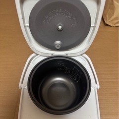 炊飯器3合炊き　象印NS-NE05 の画像