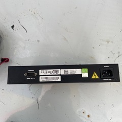DEEL PowerConnect 2808 スイッチングハブの画像