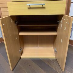 収納家具の画像