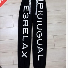 1PIU1UGUALE3 RELAX ウノピゥウノウグァーレトレ セットアップの画像