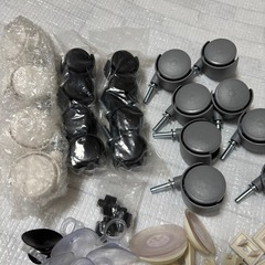 値下げ　キャスター　収納　ケース　まとめ売りの画像