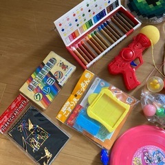 こどものおもちゃ色々の画像