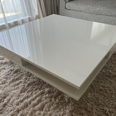 IKEA イケア ラグ&コーヒーテーブル セット販売の画像