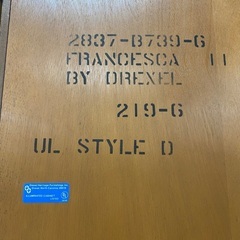 【直接引取限定】DREXEL HERITAGE ドレクセルヘリテイジ FRANCESCA(フランチェスカ)シリーズ ショーケース キャビネット 飾り棚 の画像