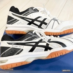 新品 アシックス asics バレーボールシューズ 25.5cm の画像