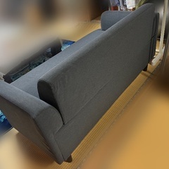 IKEA 2人掛けソファの画像