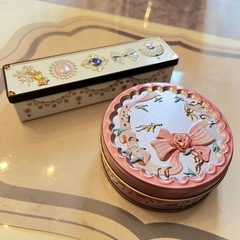 2点セット　デザイン缶　缶のみの画像