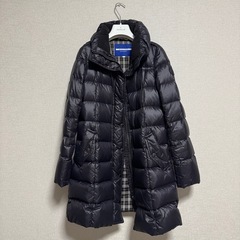 レディース　バーバリーブルーレーベル　ダウンコートの画像