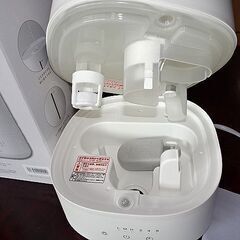 ほぼ新品■ニトリ■らく給水アロマ加湿器■４月購入■定価３９９０円■元箱・取説あり■取りに来てください！の画像