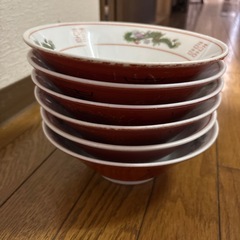 ラーメンの器の画像