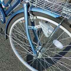美品 Augusta シティサイクル 26インチ 6段変速 オートライト 自転車 ママチャリ オーガスタの画像