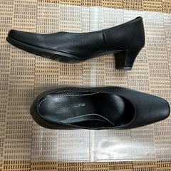 決まりました！黒パンプス 2足 　 22㎝と22.5㎝の画像