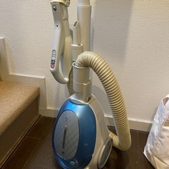 掃除機　SANYO  の画像