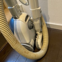 掃除機　SANYO  の画像