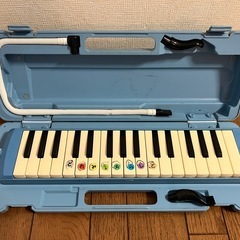 ヤマハピアニカ1台、アロースソプラノリコーダー3本/直接取りに来て頂ける方の画像