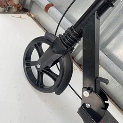 折りたたみキックボード 中古の画像