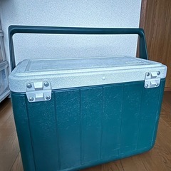 コールマン　クーラーボックス28L
の画像