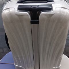 中古【Samsonite サムソナイト スーツケース】伸縮ハンドル故障あり（色：白）取りに来れる方にさしあげます。の画像