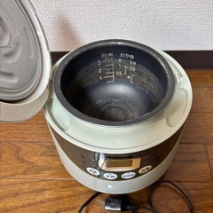 炊飯器の画像