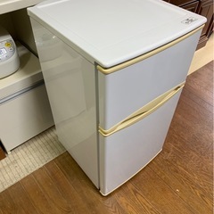 2ドア　冷蔵庫の画像